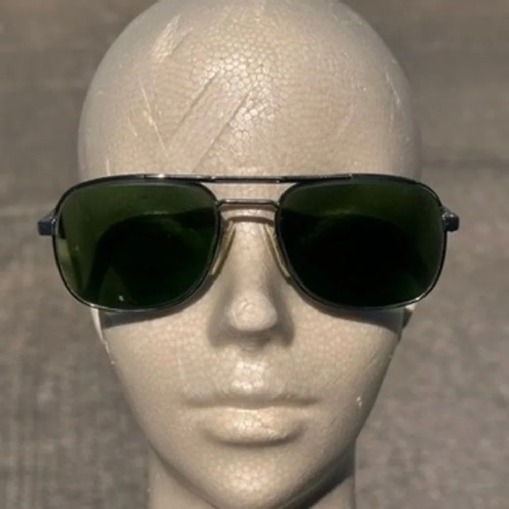 Avant-Garde Carlos Taupe Metal Aviator Sunglasses Green Lens Italy 54-18-135